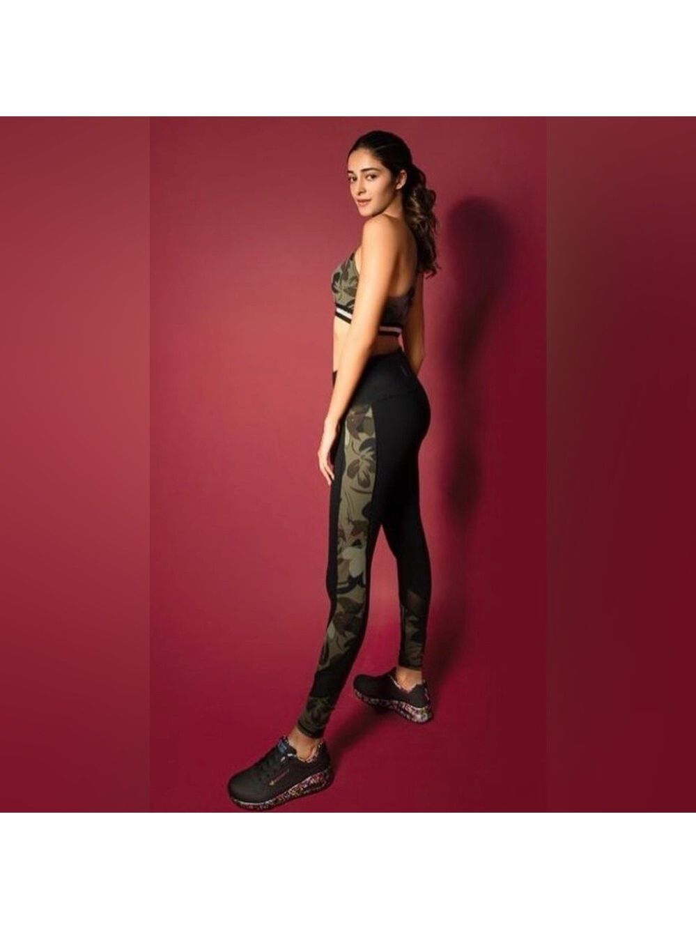 124. Skechers Activewear Black and Green Camouflage Women's Bra & Leggings Set